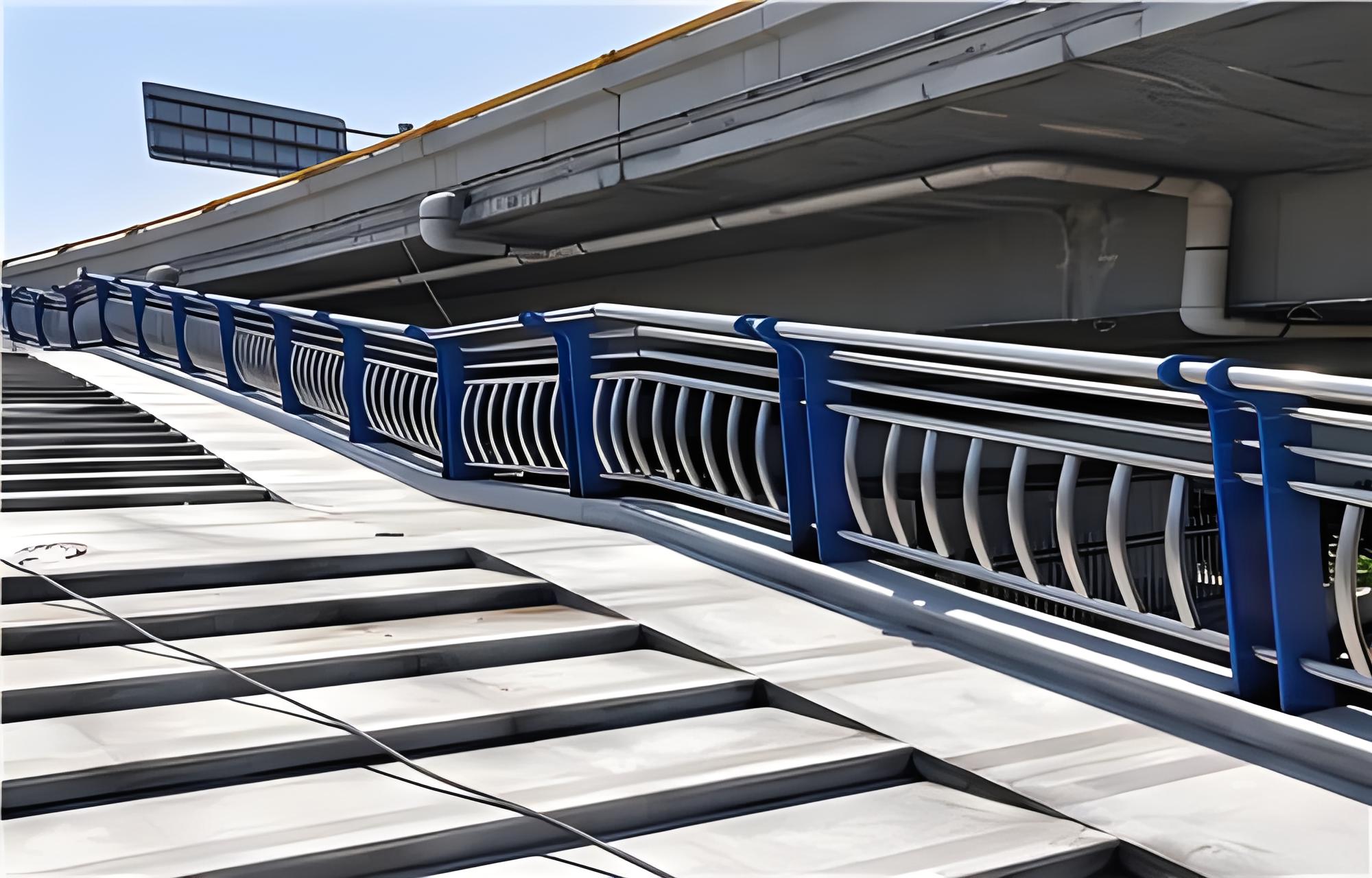 运城不锈钢桥梁护栏维护方案：确保安全，延长使用寿命